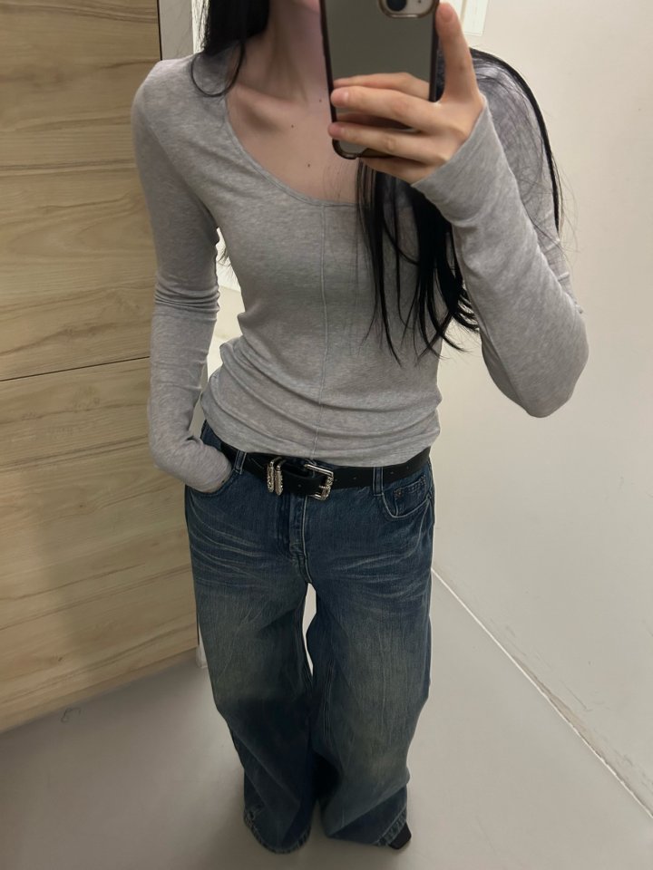 Buckle - Korean Women Fashion - #restrostyle - U Long Sleeve Tee - 2