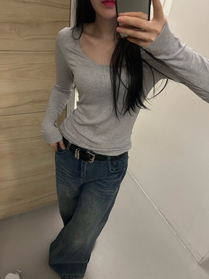 Buckle - Korean Women Fashion - #thatsdarling - U Long Sleeve Tee - 5