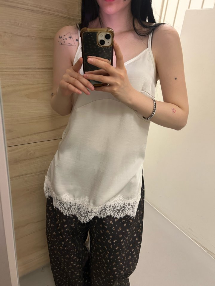 Buckle - Korean Women Fashion - #womensfashion - Lace Sleeveless Top - 8