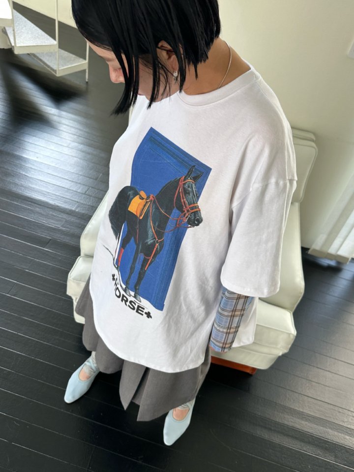 Chavi - Korean Women Fashion - #momslook - Horse Double Layer Tee - 5