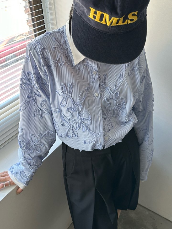 Chavi - Korean Women Fashion - #momslook - Blue Embroidery Double Shirt - 3