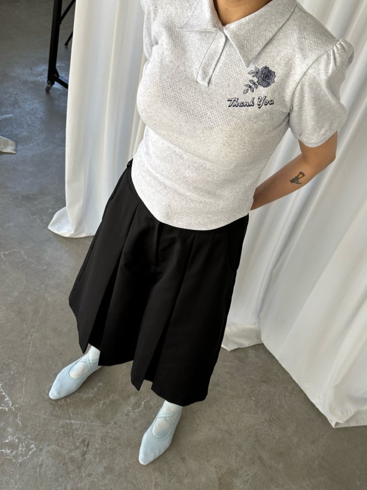Chavi - Korean Women Fashion - #restrostyle - Pleated Bermuda Pants - 11