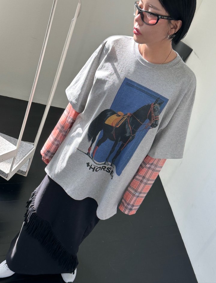 Chavi - Korean Women Fashion - #vintageinspired - Horse Double Layer Tee - 11