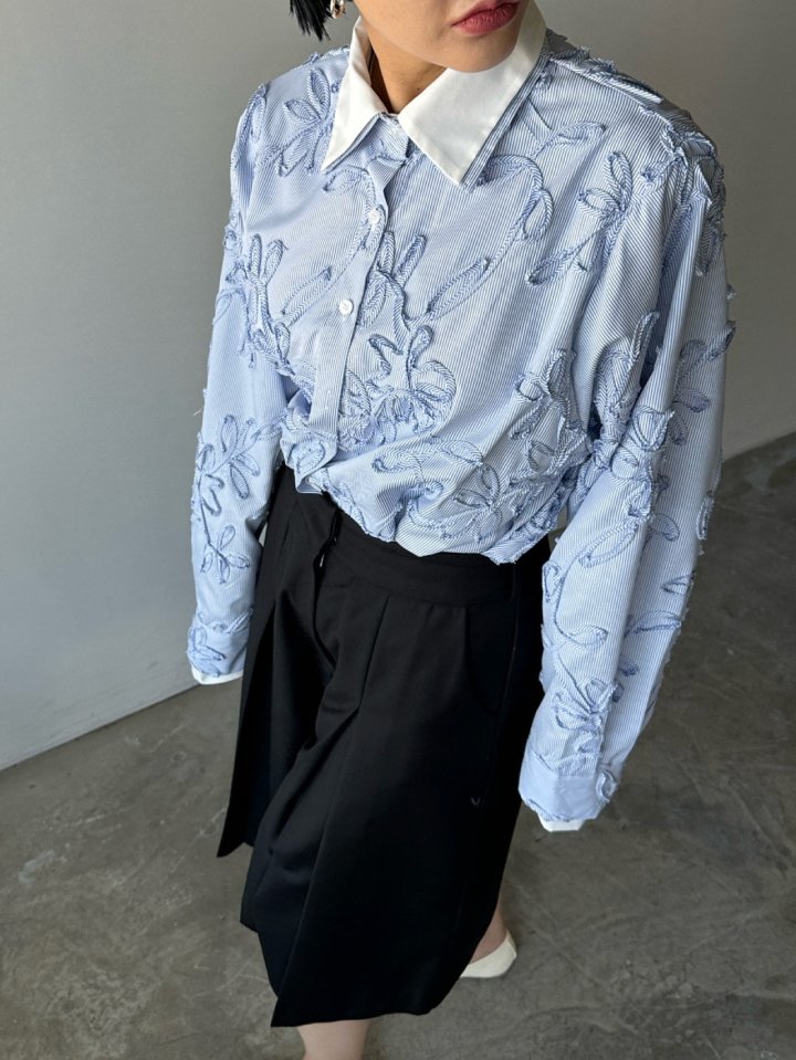 Chavi - Korean Women Fashion - #vintageinspired - Blue Embroidery Double Shirt - 6