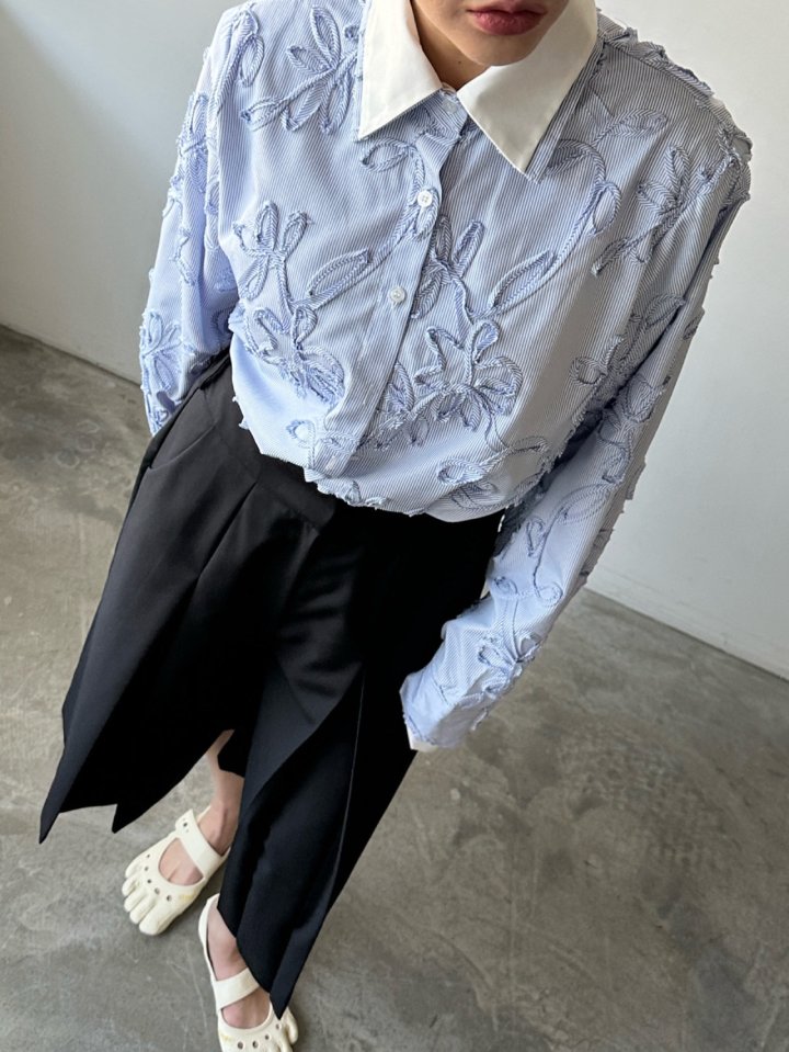 Chavi - Korean Women Fashion - #vintagekidsstyle - Blue Embroidery Double Shirt - 7