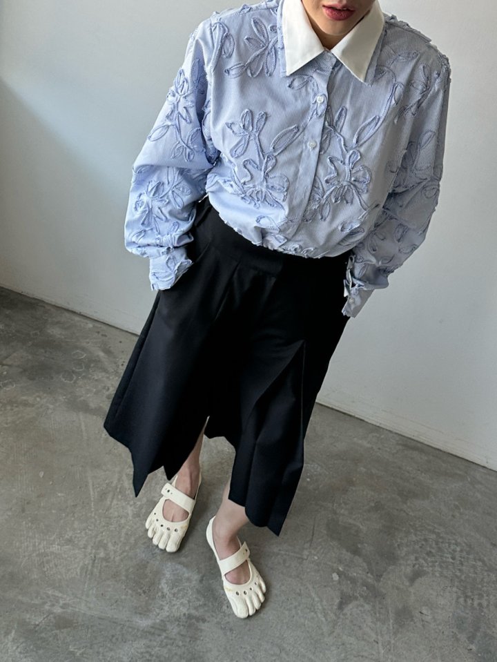 Chavi - Korean Women Fashion - #womensfashion - Blue Embroidery Double Shirt - 5