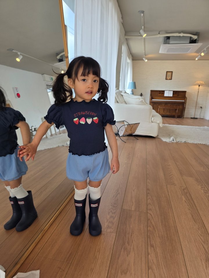 Color - Korean Children Fashion - #prettylittlegirls - Strawberry Tee - 12