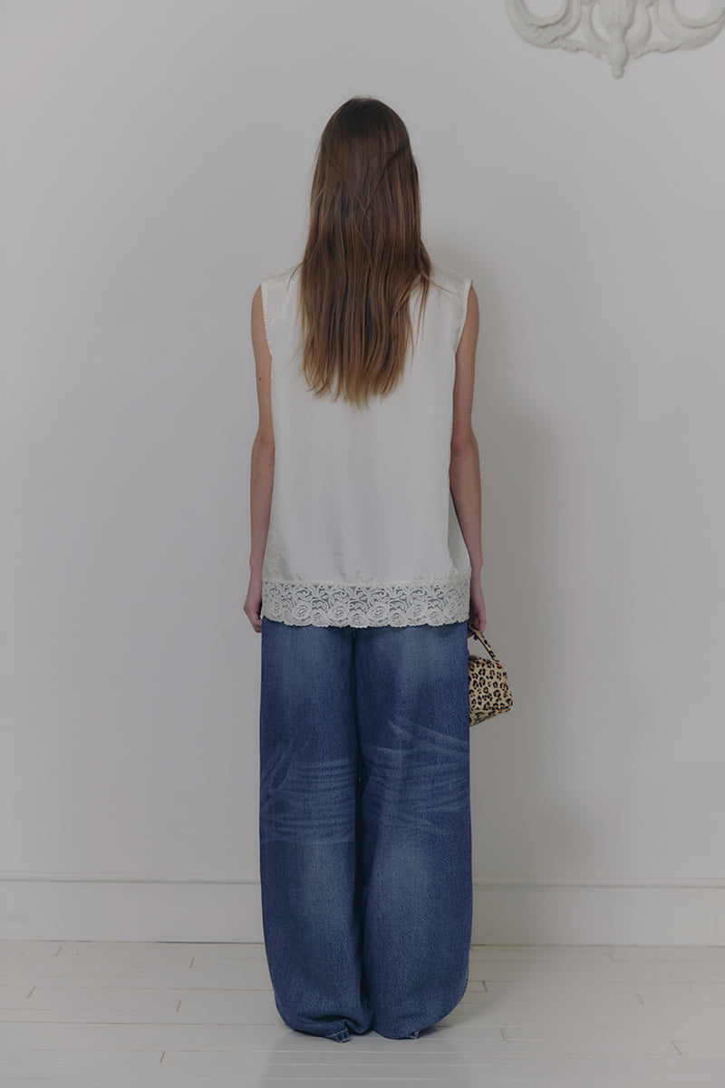 Connaught - Korean Women Fashion - #momslook - Coeur Seam Wide Denim - 3