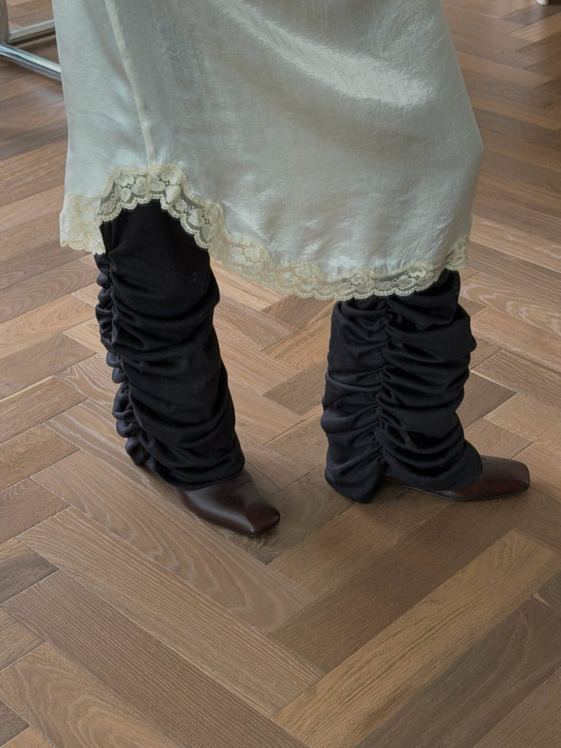 Connaught - Korean Women Fashion - #momslook - Annie Shirring Pants - 10