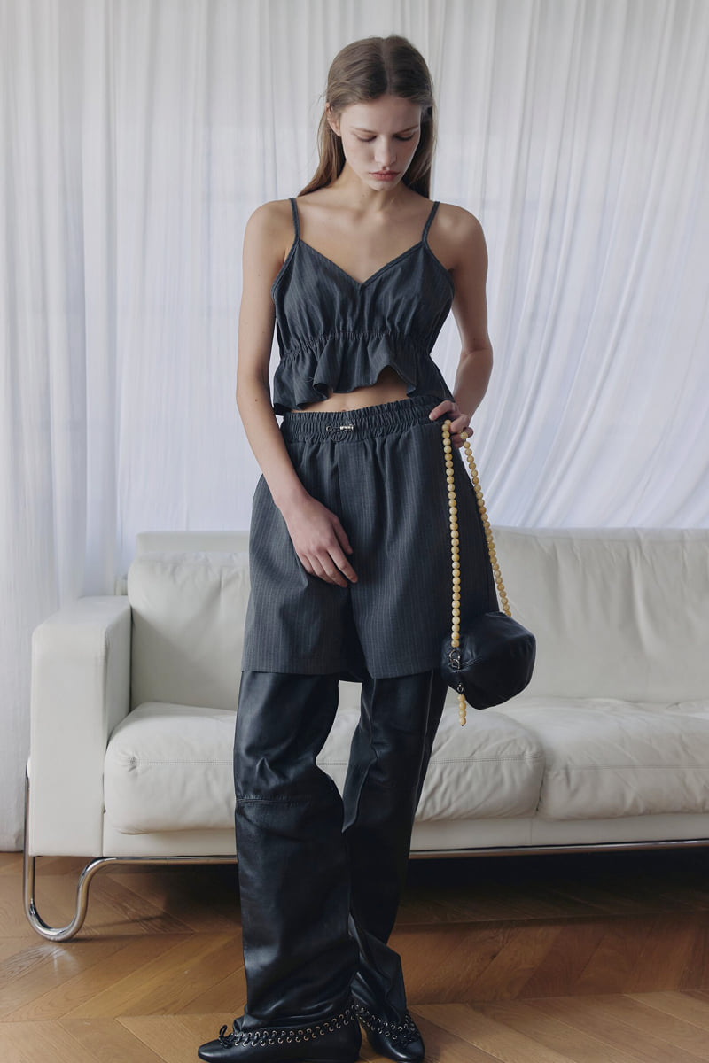 Connaught - Korean Women Fashion - #vintageinspired - Fez Half Bermuda Pants - 3