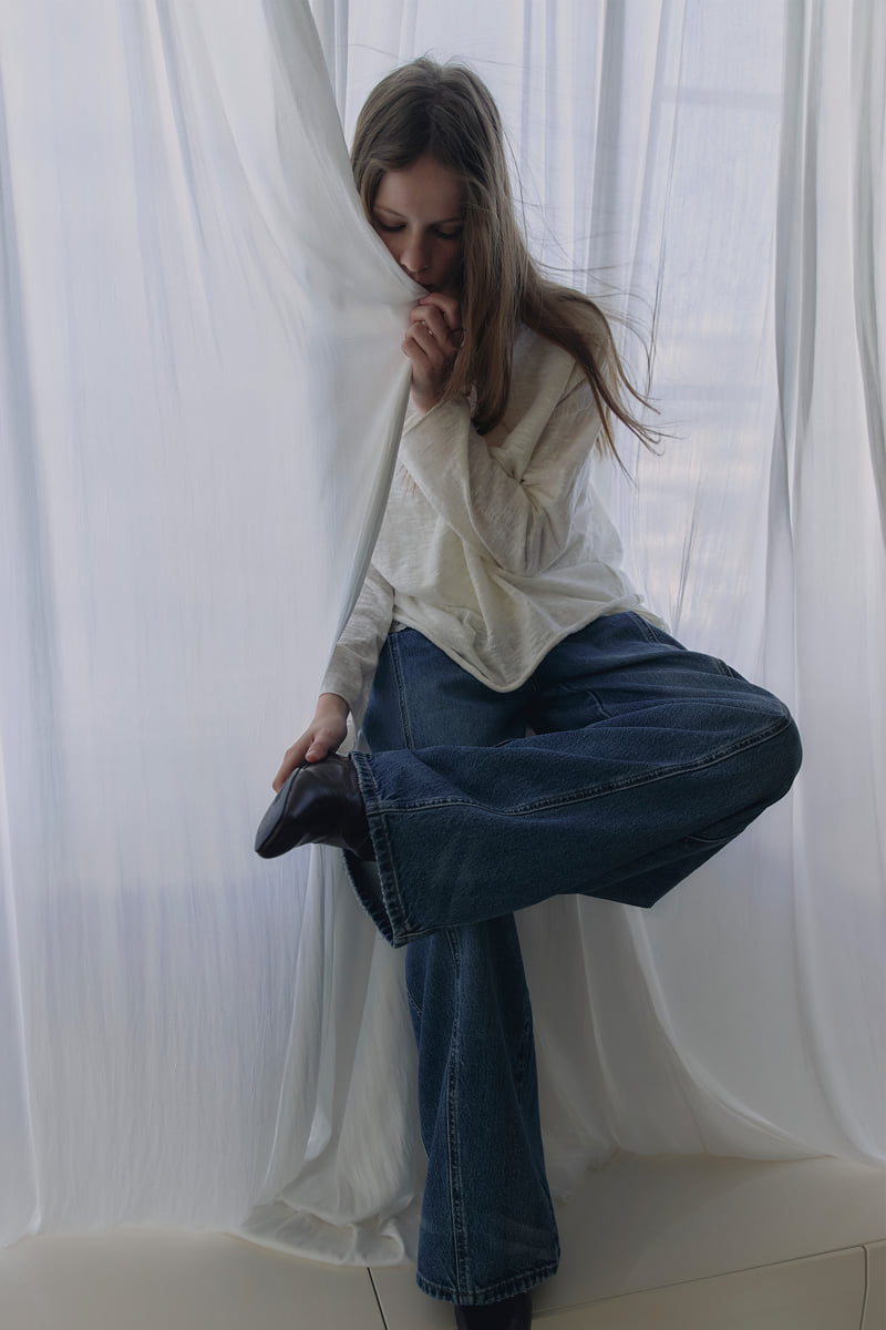 Connaught - Korean Women Fashion - #momslook - Coeur Seam Wide Denim - 4