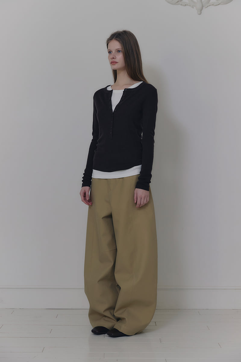Connaught - Korean Women Fashion - #womensfashion - Hailey Half Open Knit - 2