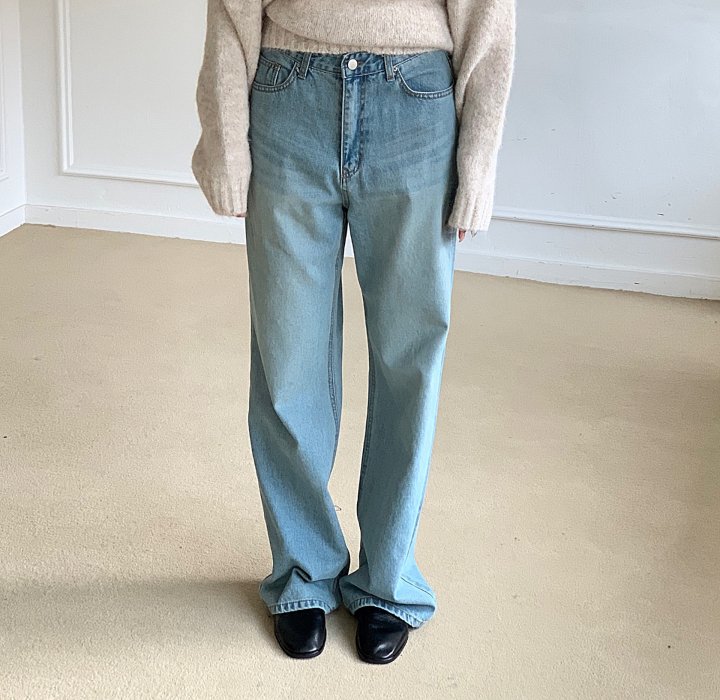 Cover - Korean Women Fashion - #momslook - Vintage Loose Denim Pants - 5