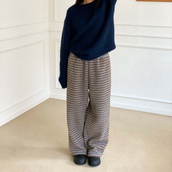 Cover - Korean Women Fashion - #momslook - Stripe Dumble Two-Way Banding Pants - 7