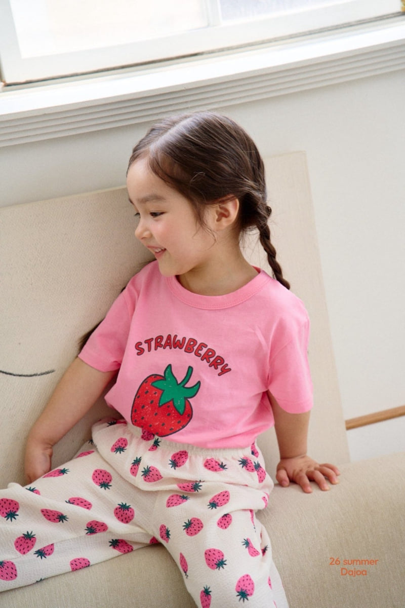 Dajoa - Korean Children Fashion - #magicofchildhood - Strawberry Top Bottom Set - 2