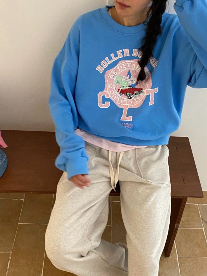 Diana - Korean Women Fashion - #momslook - Roller Sweatshirt - 2