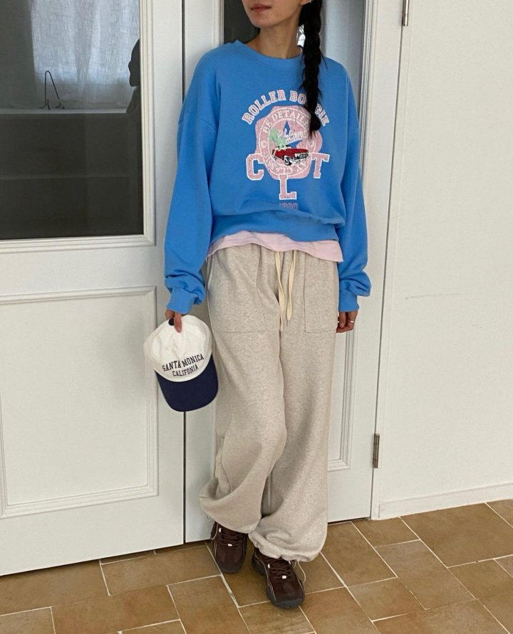 Diana - Korean Women Fashion - #momslook - Roller Sweatshirt - 8