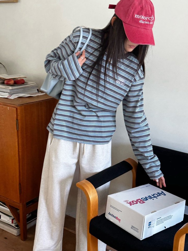 Diana - Korean Women Fashion - #momslook - Foreign Stripe Tee