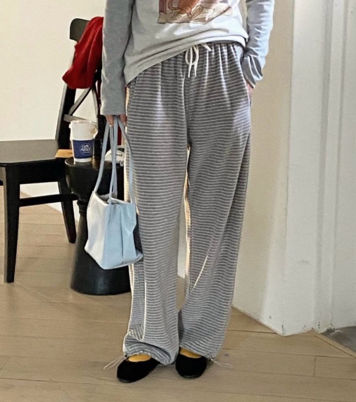 Diana - Korean Women Fashion - #momslook - Velo Stripe Pants - 8