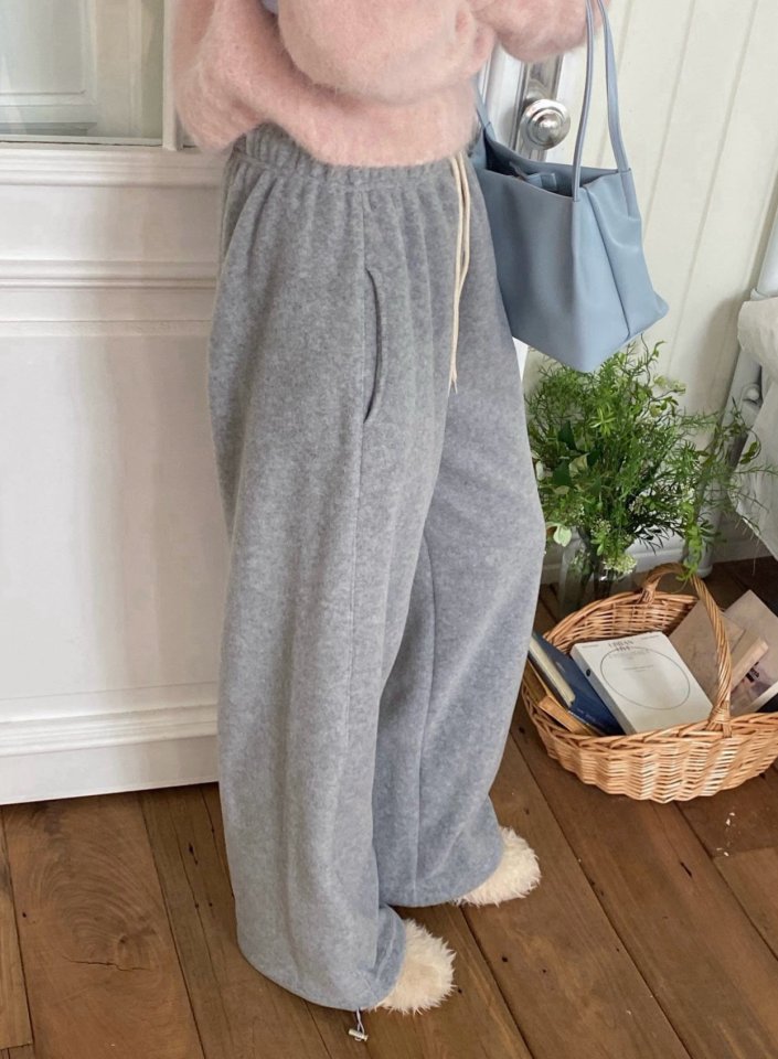 Diana - Korean Women Fashion - #restrostyle - Fleece Warm Pants - 2