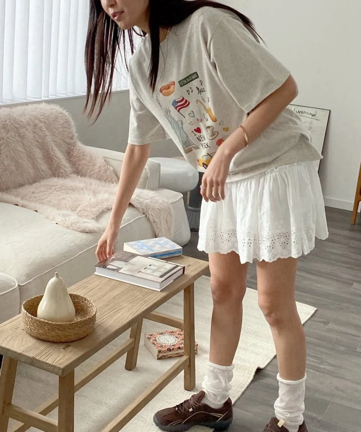 Diana - Korean Women Fashion - #momslook - Hotdog Tee - 4