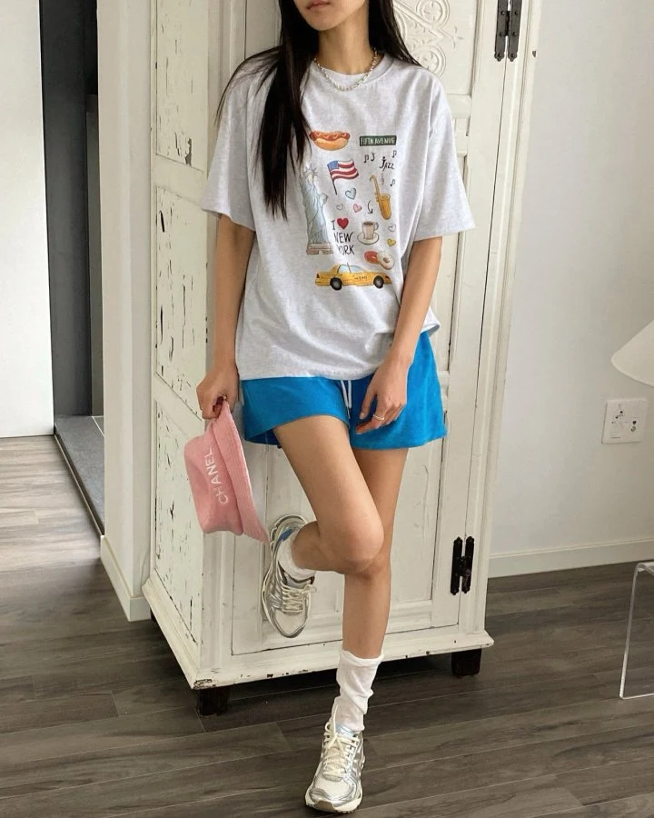 Diana - Korean Women Fashion - #womensfashion - Hotdog Tee - 8