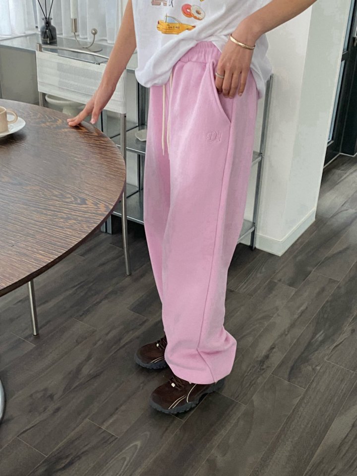 Diana - Korean Women Fashion - #womensfashion - Abang Jogger Pants - 2