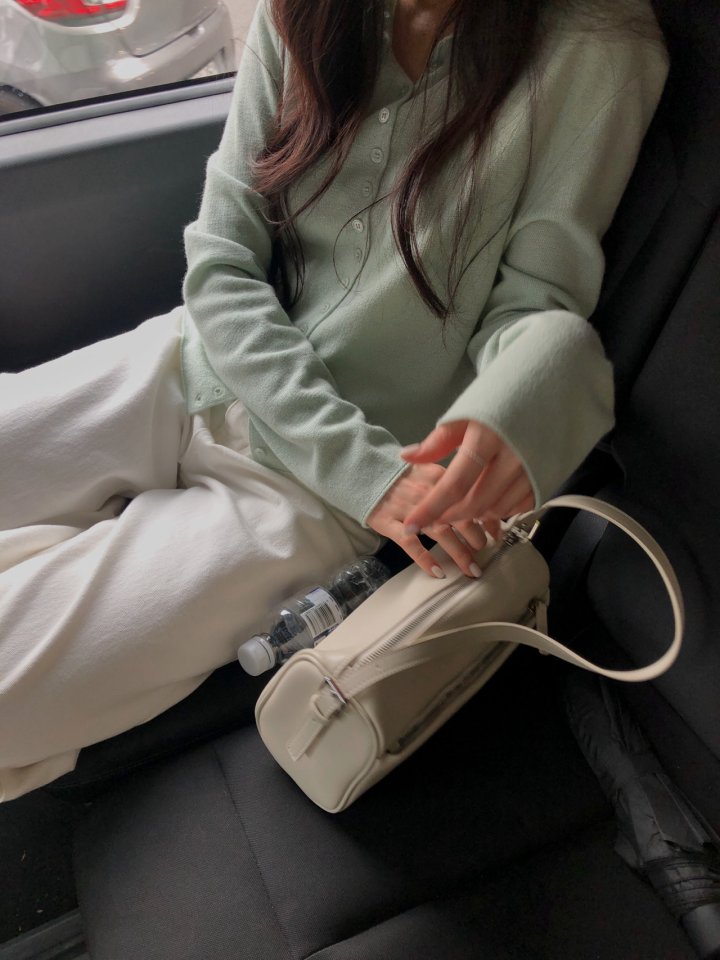 Dress Room - Korean Women Fashion - #vintagekidsstyle - Arin Cashmere Button Cardigan - 3