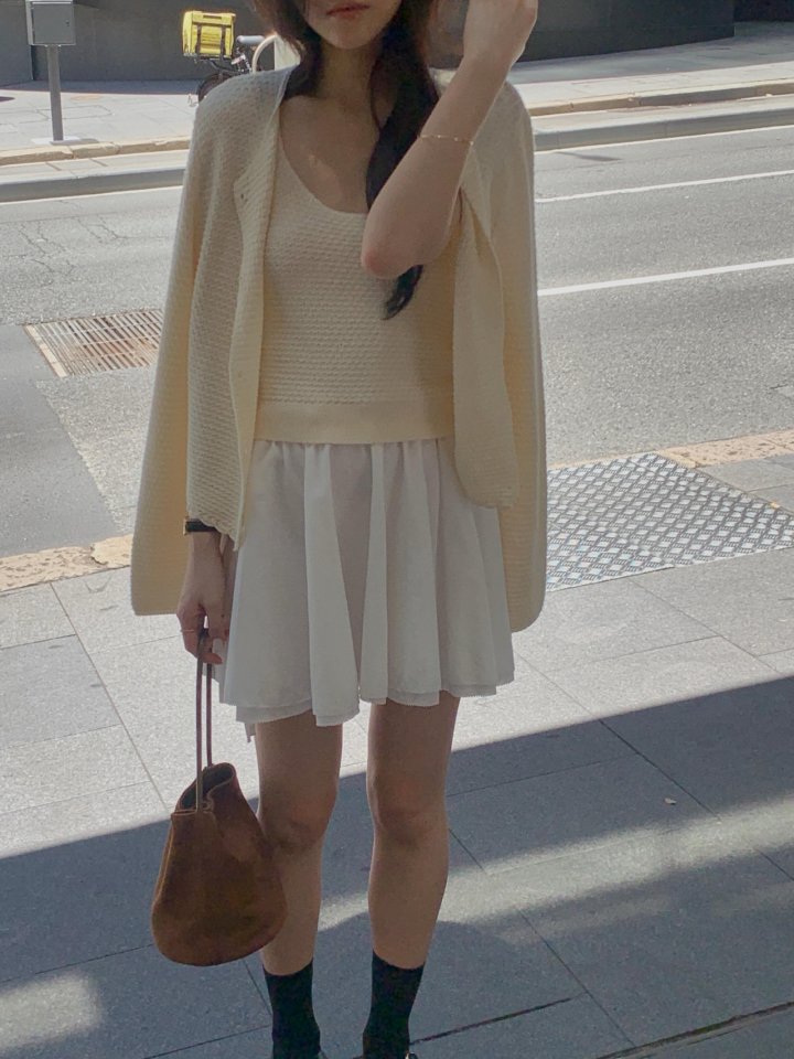 Dress Room - Korean Women Fashion - #womensfashion - Marron Knit Sleeveless Top - 11