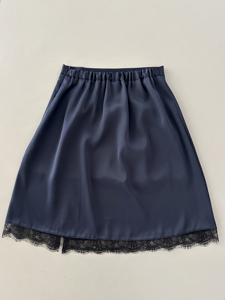 Dress U - Korean Women Fashion - #momslook - Lace Slit Skirt - 4