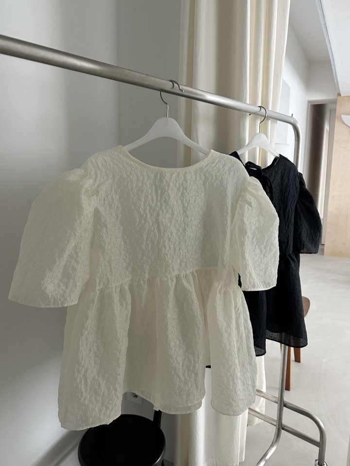 Dress U - Korean Women Fashion - #womensfashion - Flower Bouquet Blouse - 2