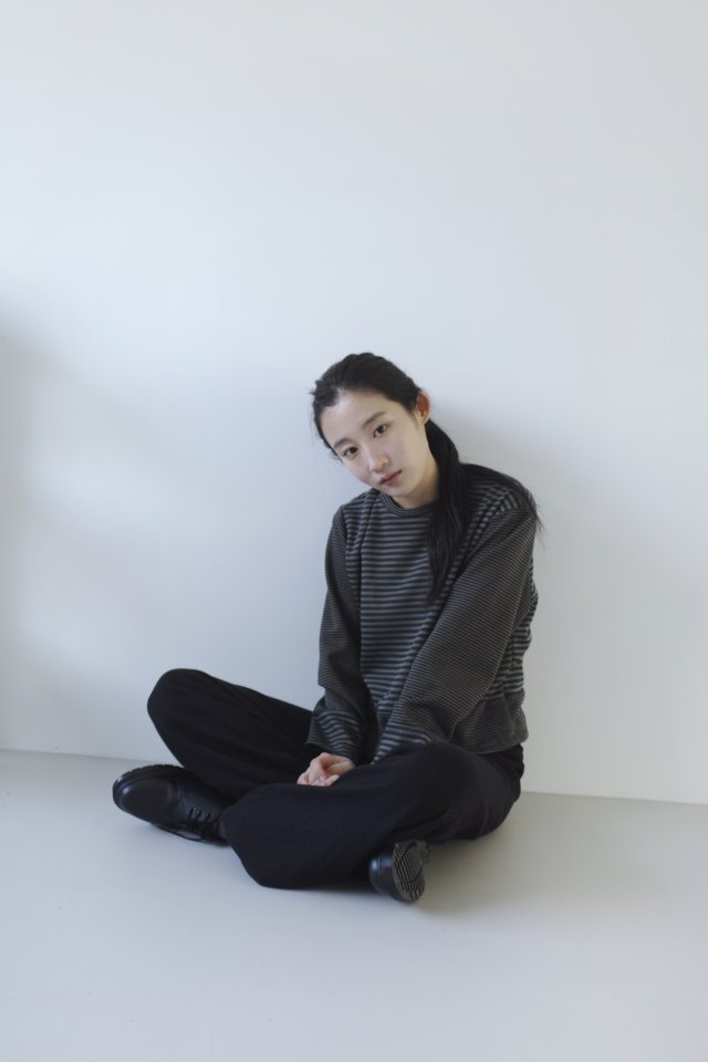 Enten - Korean Women Fashion - #momslook - V Tee - 5