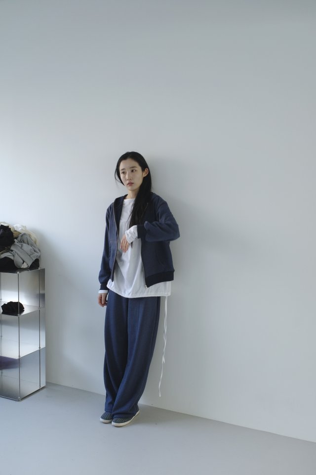 Enten - Korean Women Fashion - #momslook - Dochi Hooded Jumper - 3