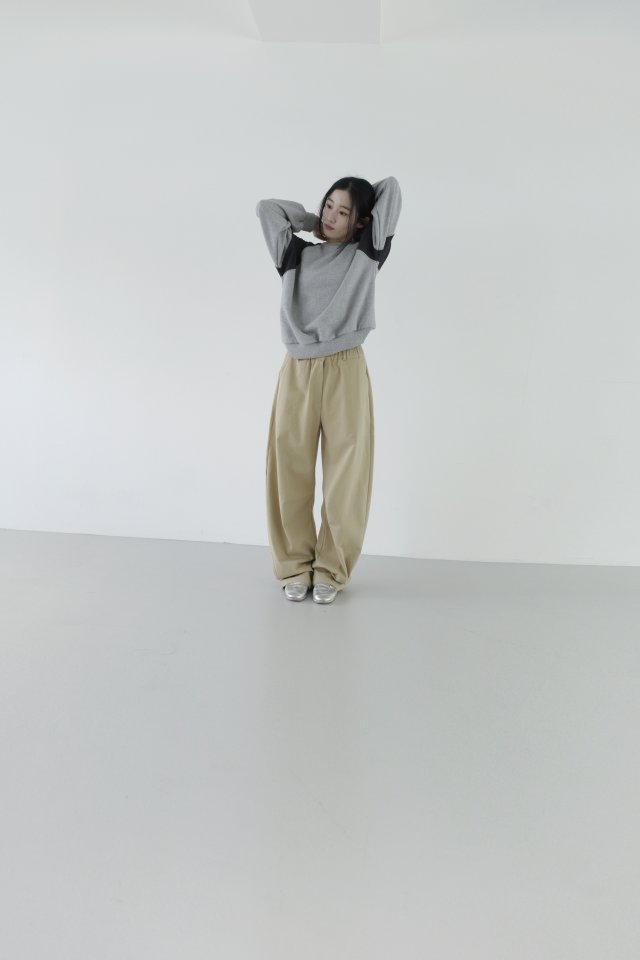 Enten - Korean Women Fashion - #momslook - Miyu Sweatshirt - 3