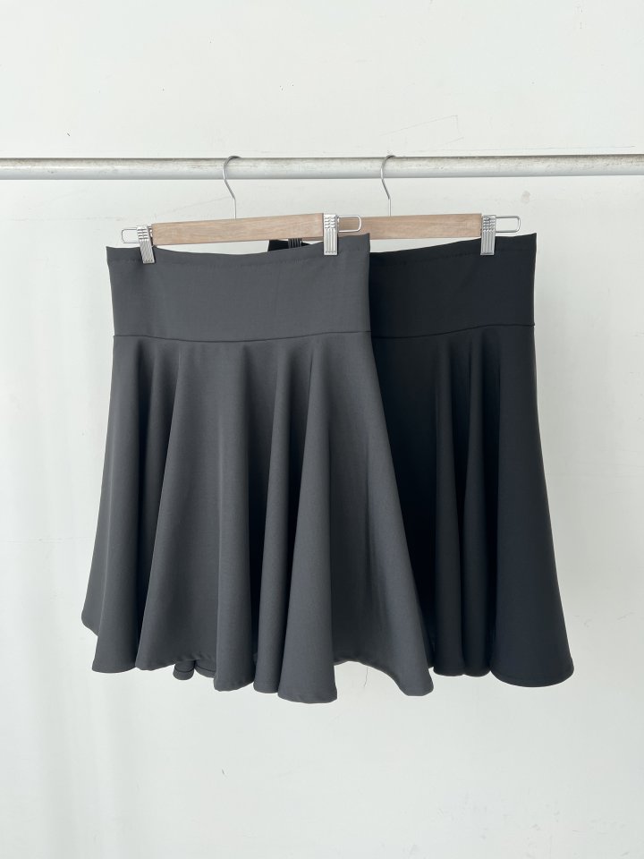 Enten - Korean Women Fashion - #womensfashion - Sei Flare Skirt