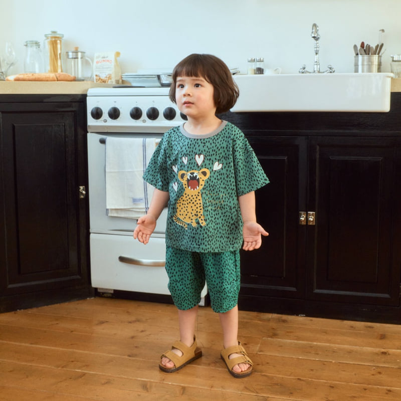 Firstblue - Korean Children Fashion - #fashionkids - Spotted Graphic Short Sleeve Tee - 3