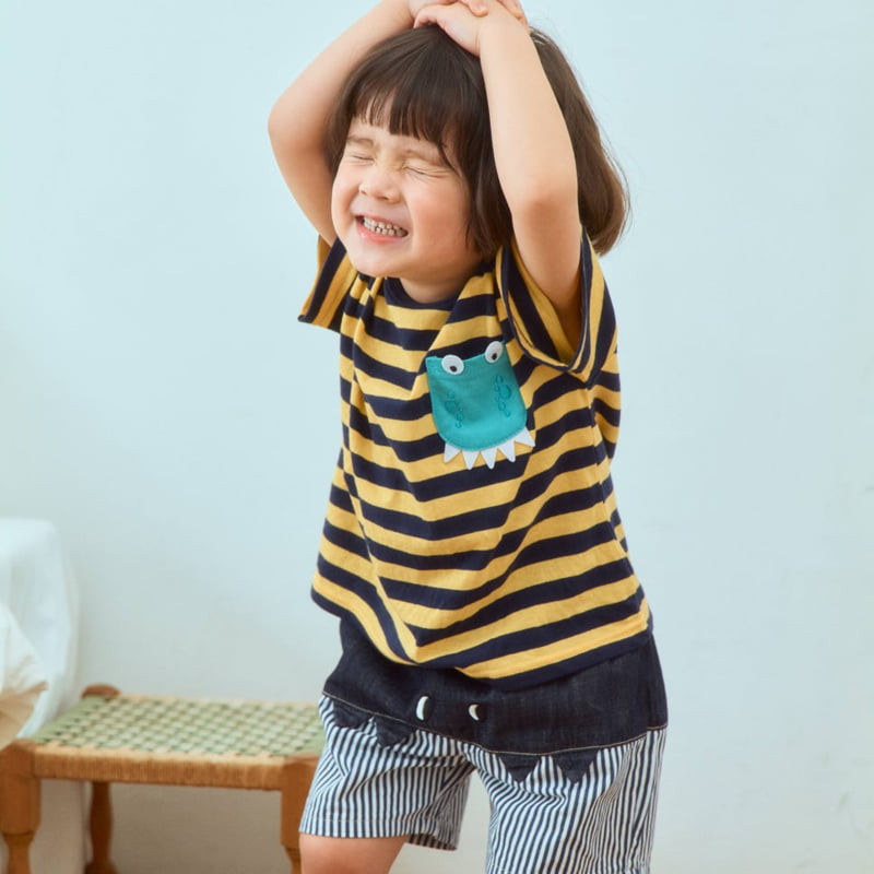 Firstblue - Korean Children Fashion - #fashionkids - Pocket Dinosaur Short Sleeve Tee - 2
