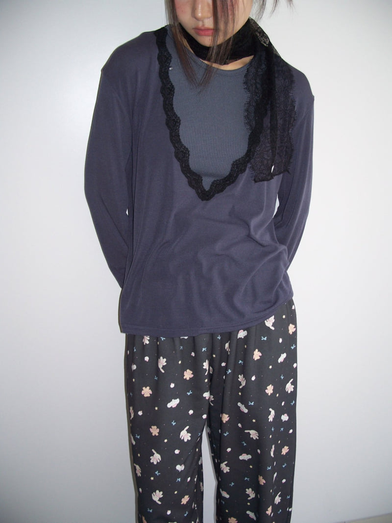Flash - Korean Women Fashion - #momslook - Nouveau V-Neck Tee - 7