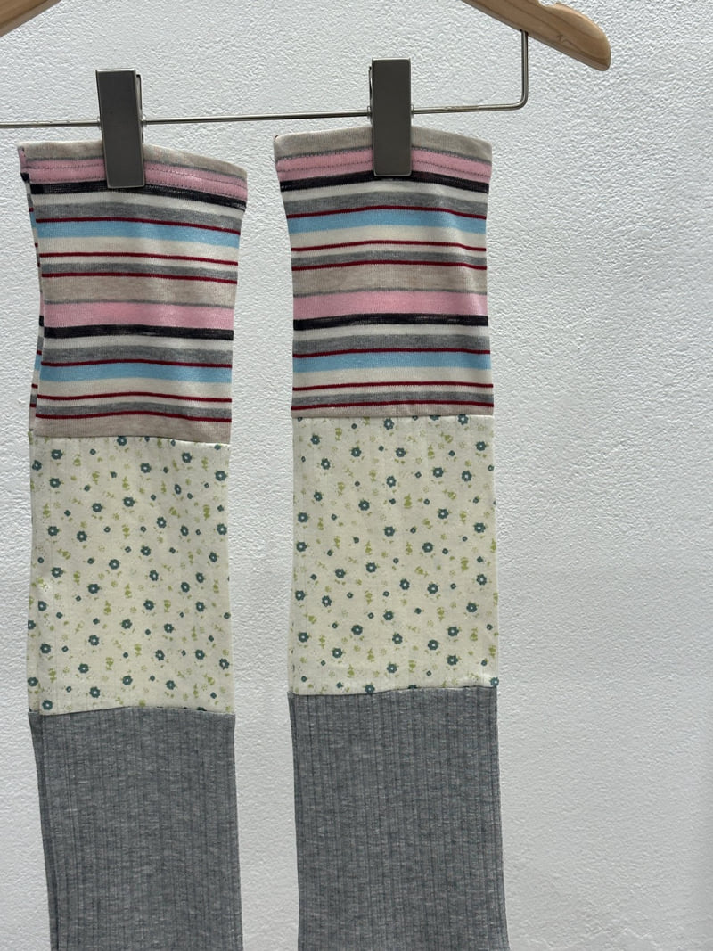 Flash - Korean Women Fashion - #momslook - Cut-Out Warmers - 5