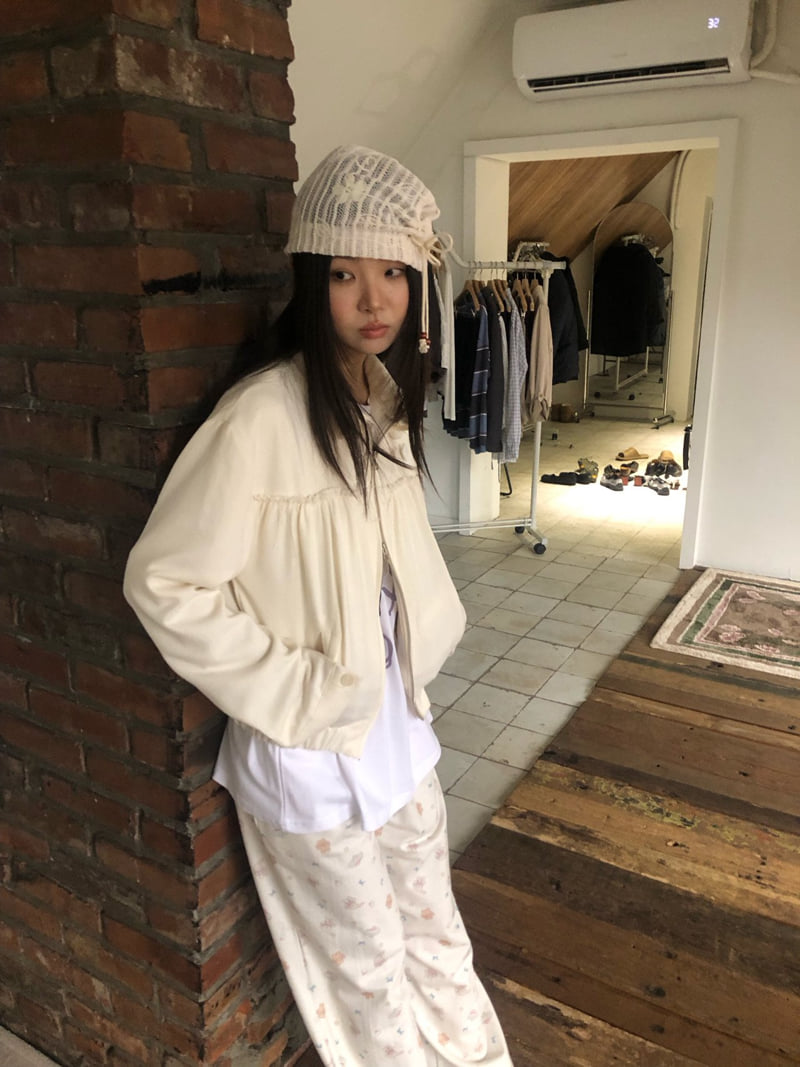 Flash - Korean Women Fashion - #thelittlethings - Flower Beanie - 3