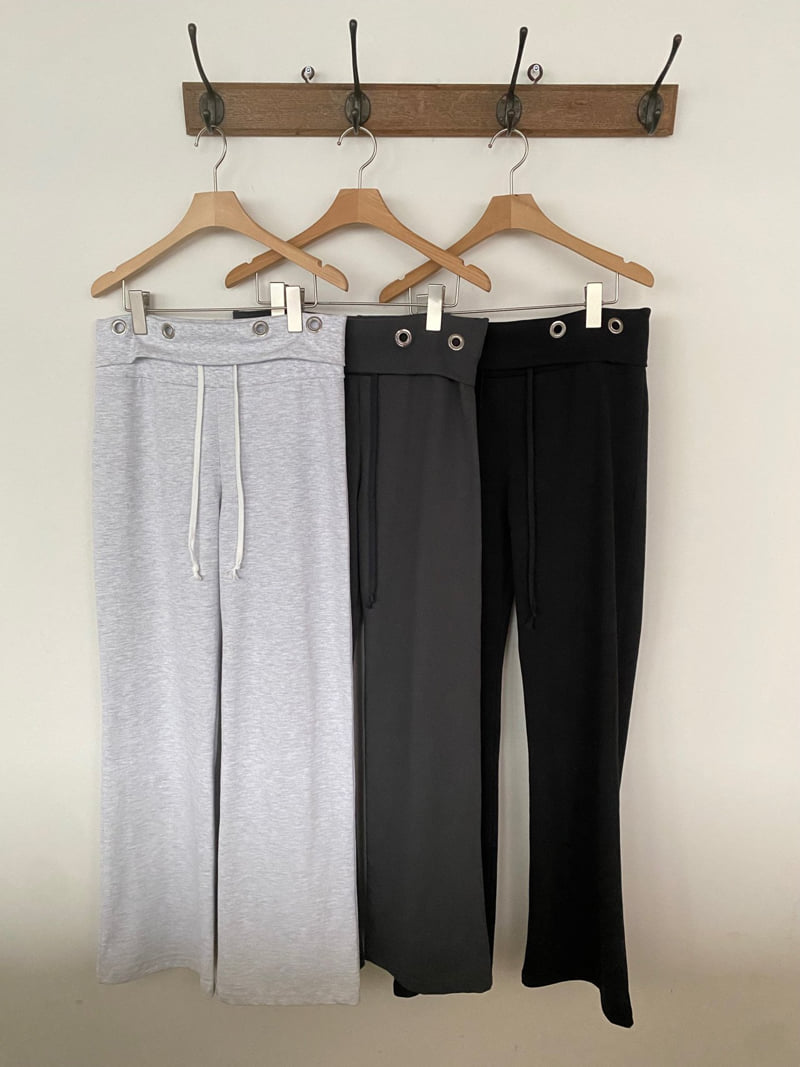 Flash - Korean Women Fashion - #vintageinspired - Eyelet Pants