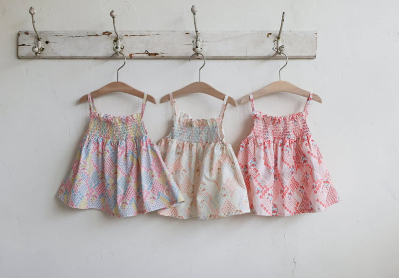 Flo - Korean Children Fashion - #discoveringself - Berry Sleeveless Blouse