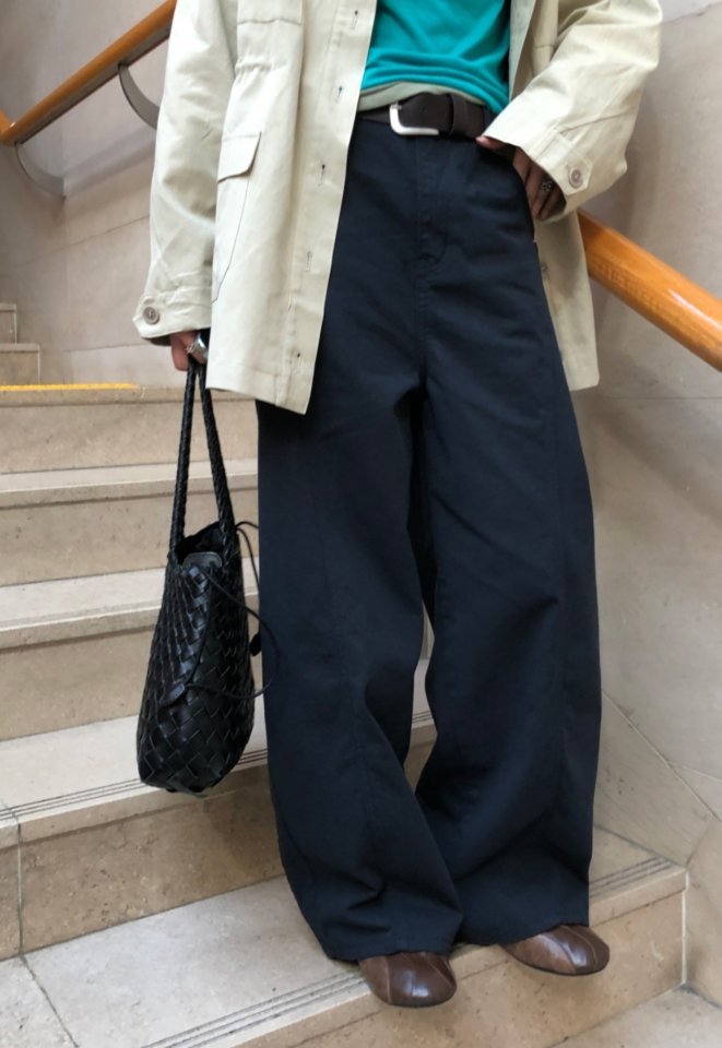 I'm here - Korean Women Fashion - #momslook - Seam Balloon Curve Cotton Pants