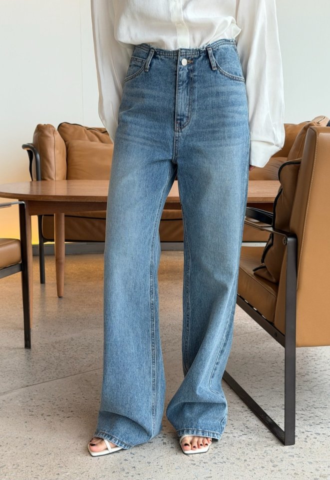 I'm here - Korean Women Fashion - #womensfashion - Muobi Mid Blue Wide Denim Pants - 4