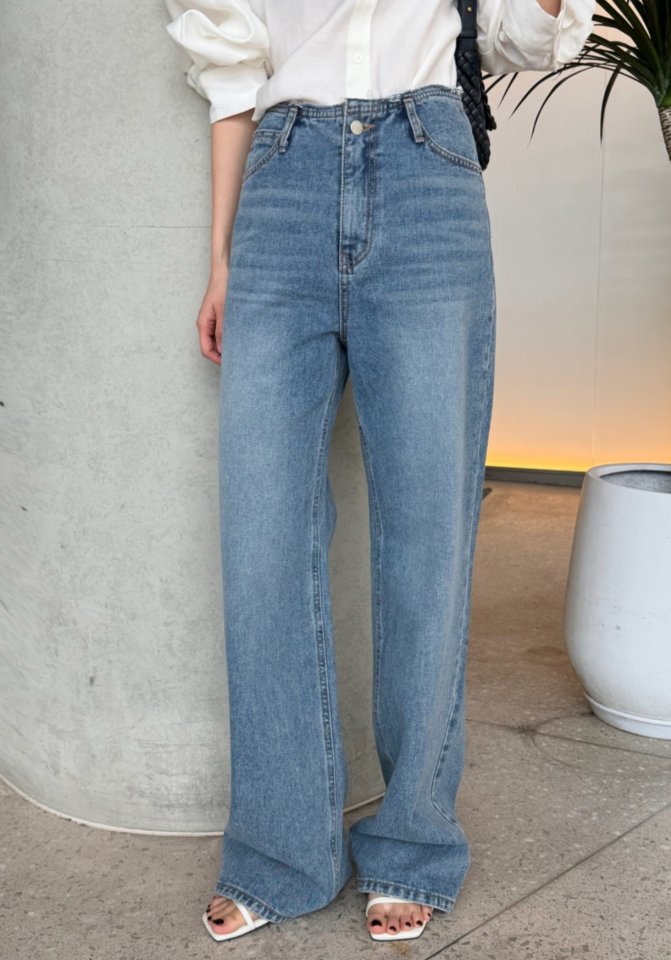 I'm here - Korean Women Fashion - #momslook - Muobi Mid Blue Wide Denim Pants - 6