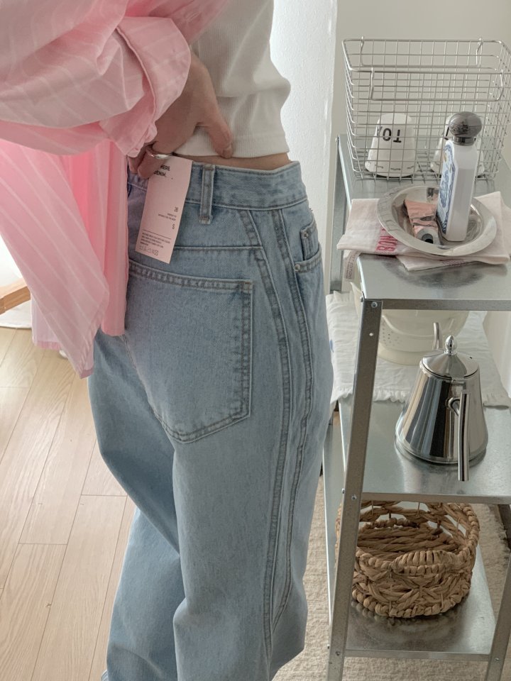 I'm here - Korean Women Fashion - #momslook - Two-Side Light Blue Bootcut Denim Pants - 5