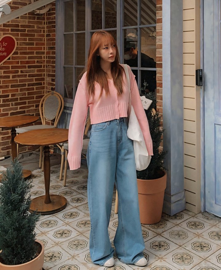 I'm here - Korean Women Fashion - #momslook - Pocket Wide Denim Pants - 4