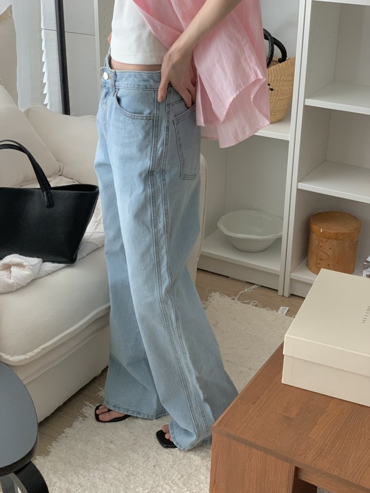 I'm here - Korean Women Fashion - #romanticstyle - Two-Side Light Blue Bootcut Denim Pants - 11