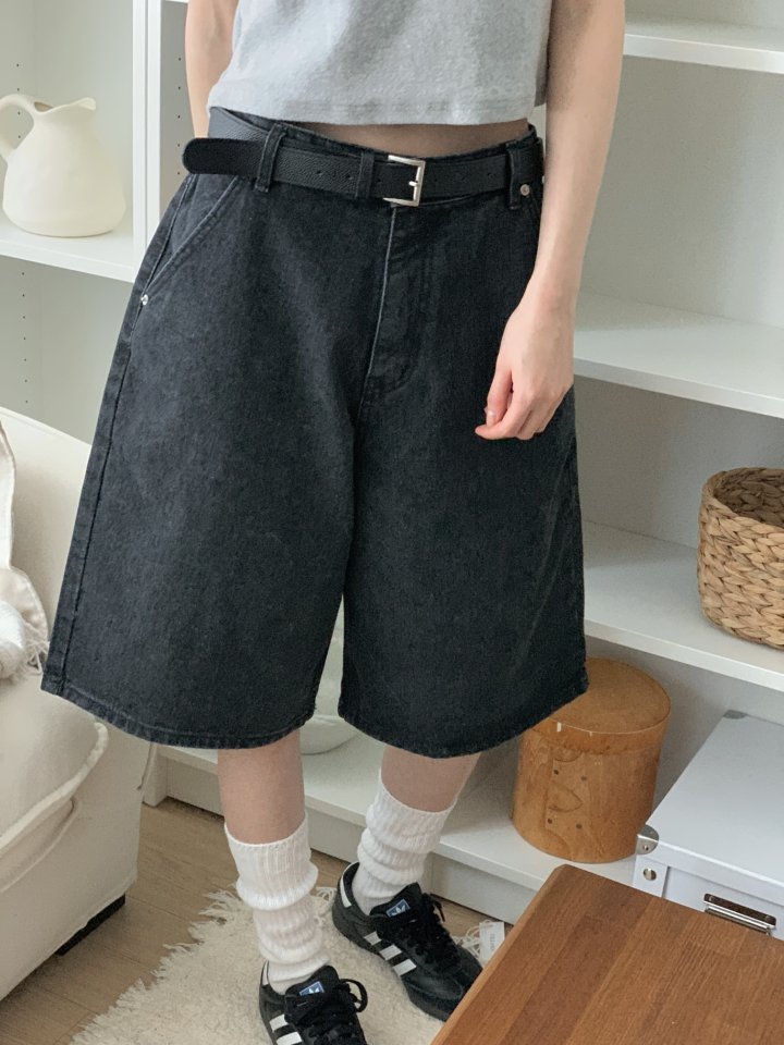 I'm here - Korean Women Fashion - #thatsdarling - Diagonal Black Denim Bermuda Shorts - 9