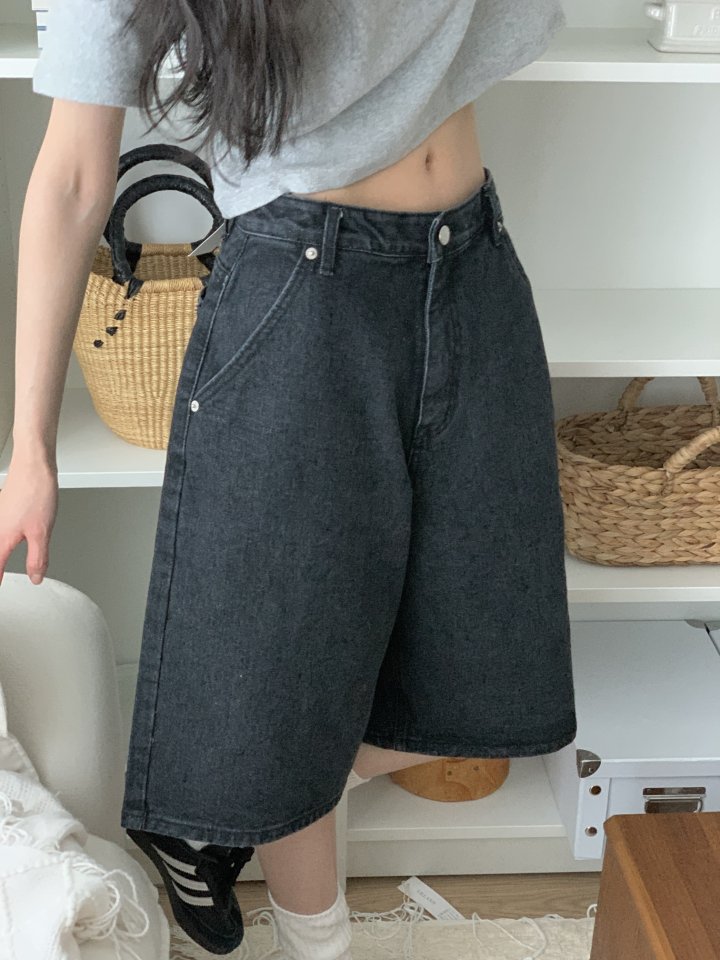 I'm here - Korean Women Fashion - #thelittlethings - Diagonal Black Denim Bermuda Shorts - 10